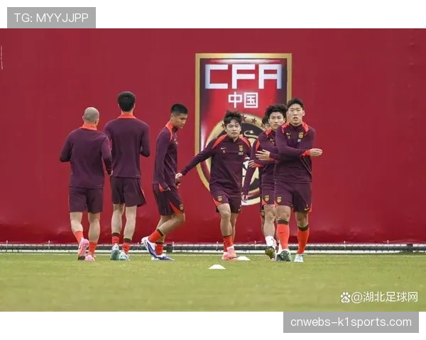 热身赛表现引发国足锋线竞争，状态至上原则或改变权力格局